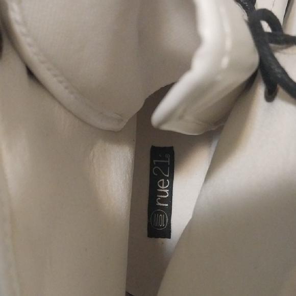 Rue21 Cream Lace-Up Boots - Picture 4 of 4